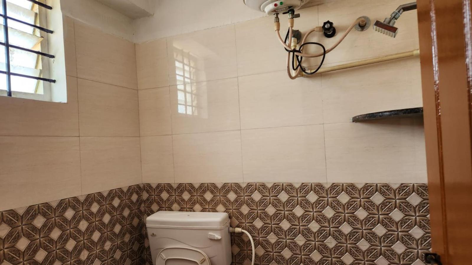 Varaha Residency Otel Maisur Dış mekan fotoğraf