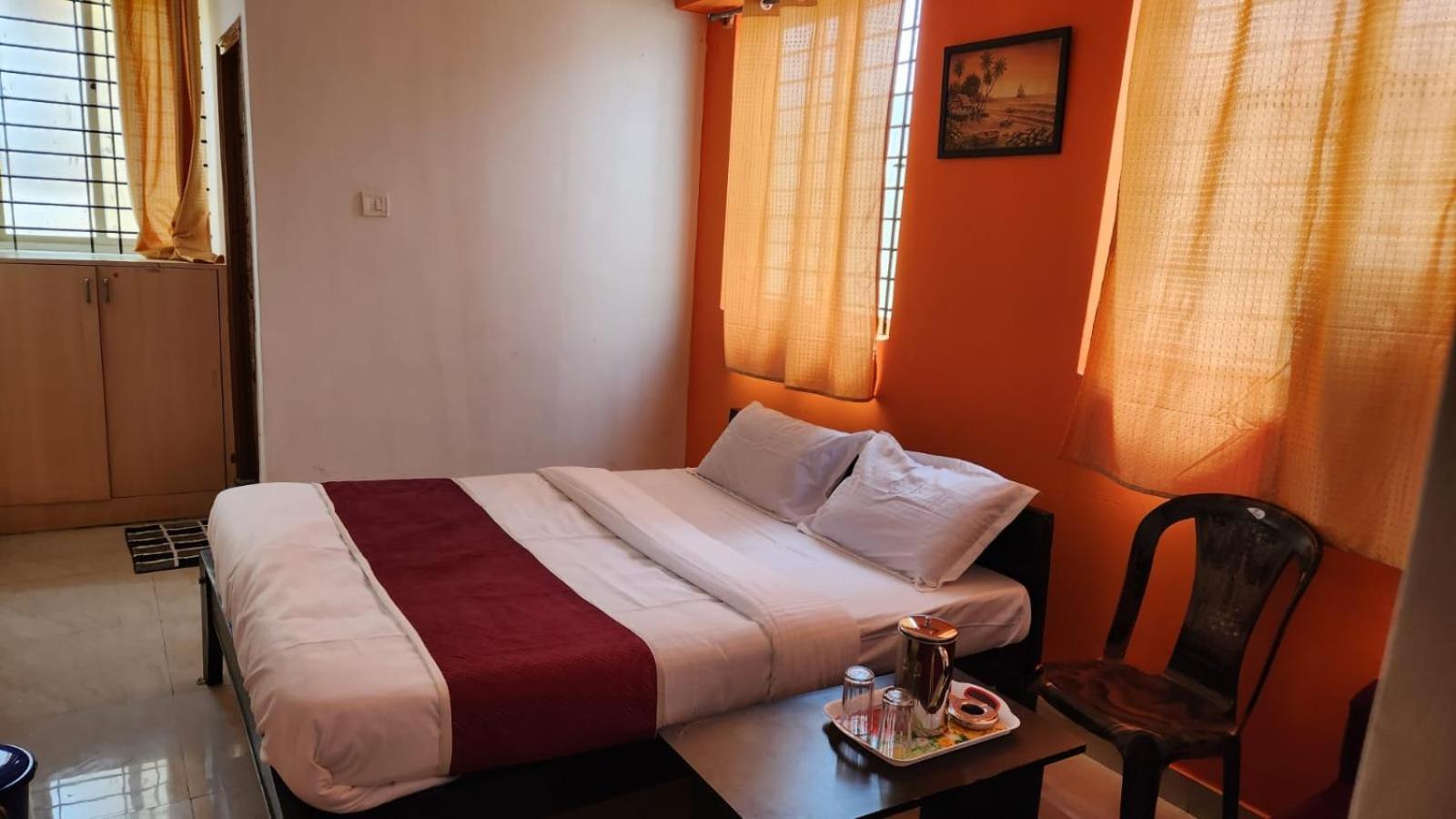 Varaha Residency Otel Maisur Dış mekan fotoğraf
